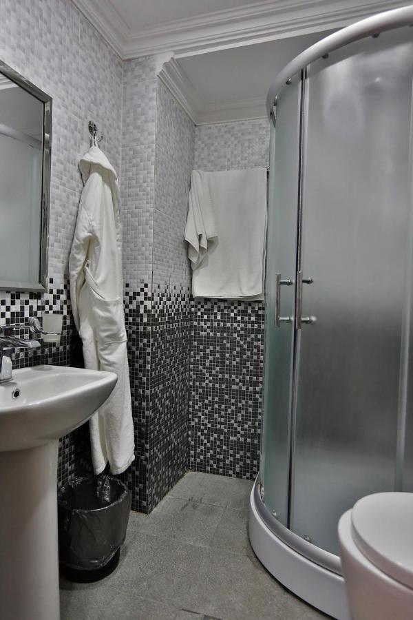 Caspian Pearl Hotel Bakoe Buitenkant foto